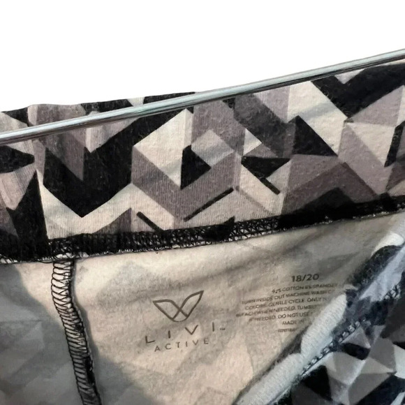 Livi Active Lane Bryant Knit Leggings Plus Size 18/20 Geometric Black Gray White - Picture 6 of 6